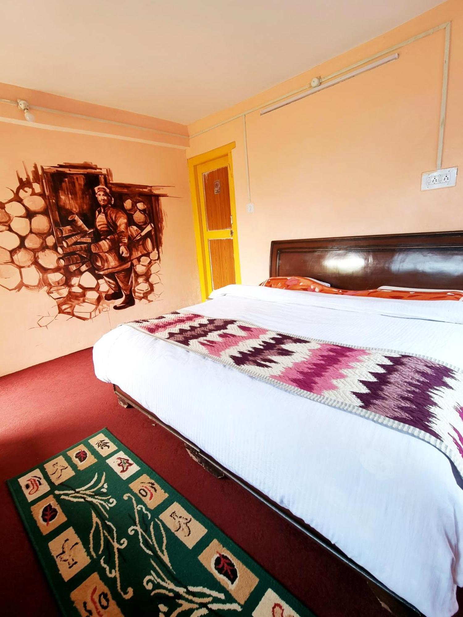 Lap Stays - Wanderer'S Nest Chitkul Phòng bức ảnh
