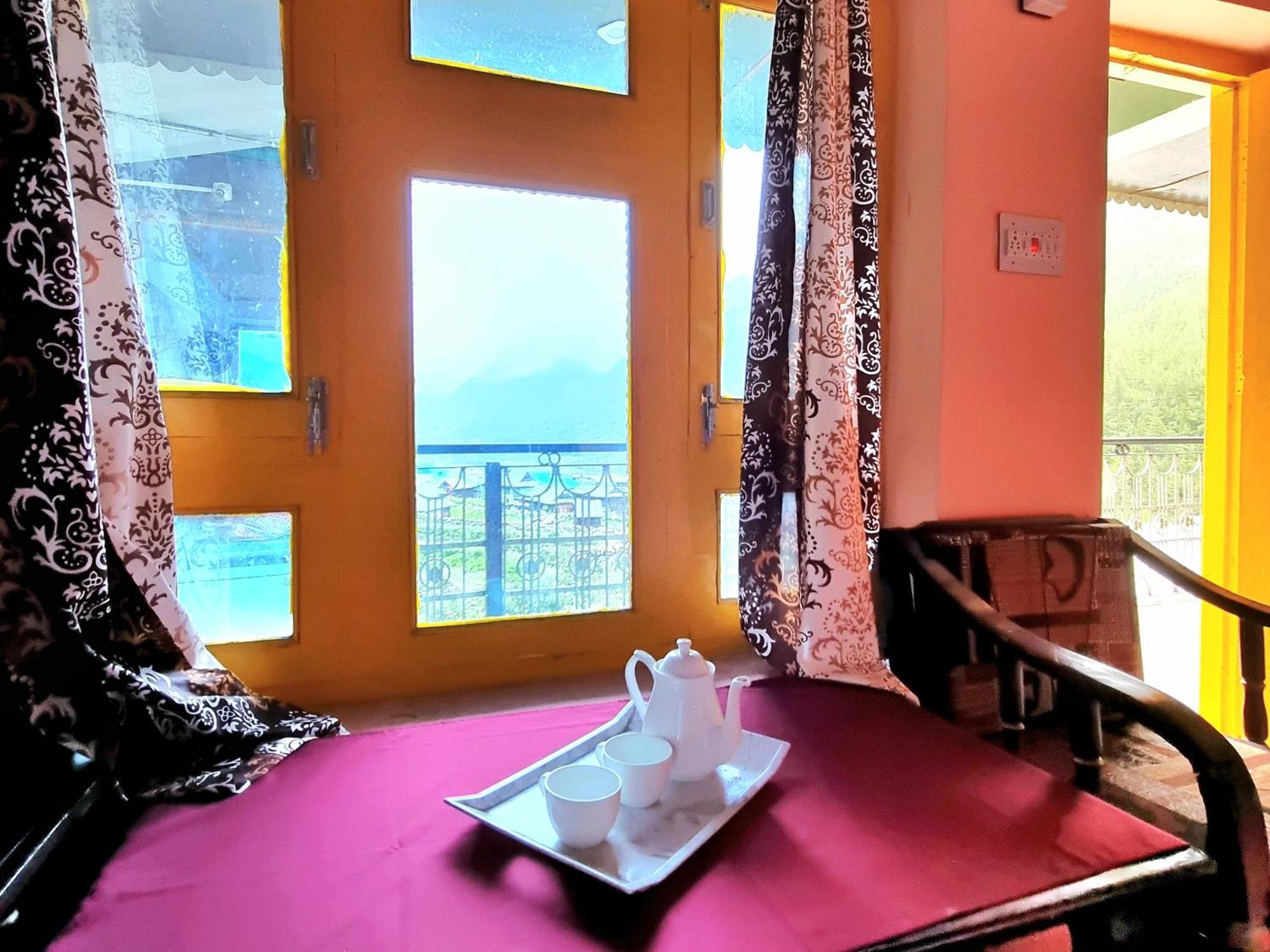 Lap Stays - Wanderer'S Nest Chitkul Phòng bức ảnh