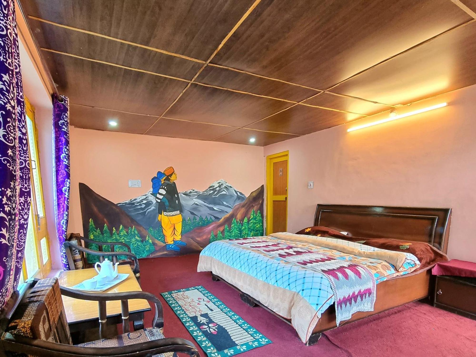 Lap Stays - Wanderer'S Nest Chitkul Phòng bức ảnh
